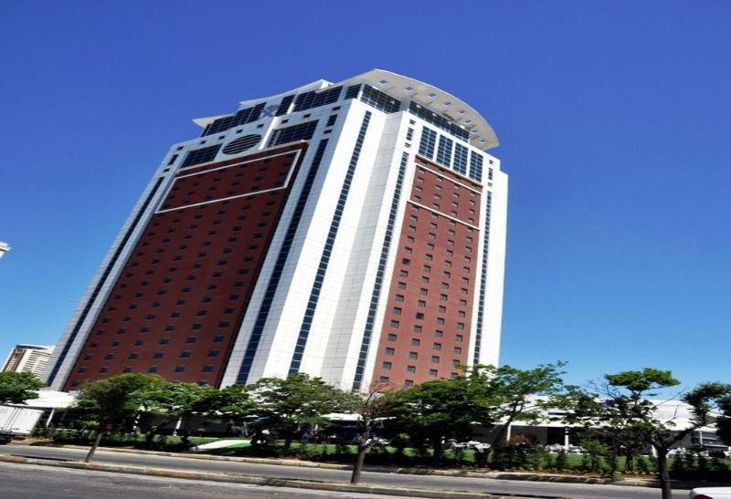 Flora Suites Atasehir Estambul Exterior foto
