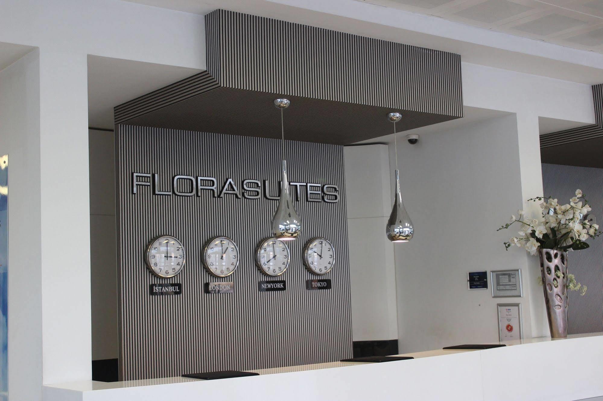 Flora Suites Atasehir Estambul Exterior foto
